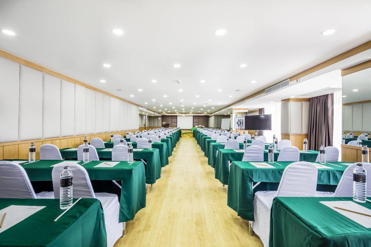 Livotel Hotel Hua Mak Bangkok Zewnętrze zdjęcie