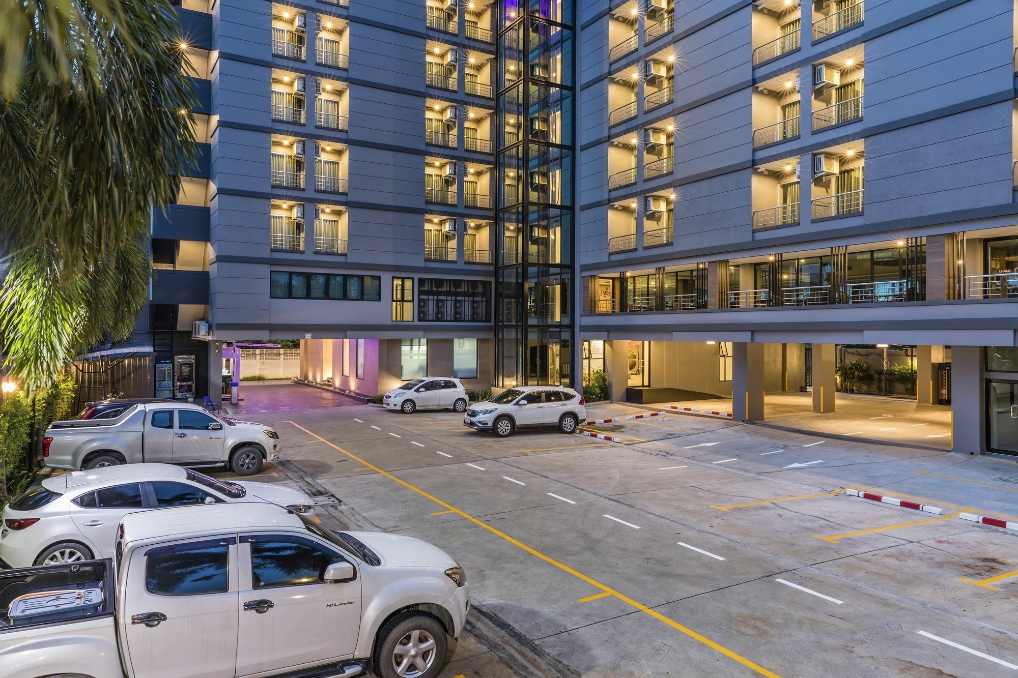 Livotel Hotel Hua Mak Bangkok Zewnętrze zdjęcie